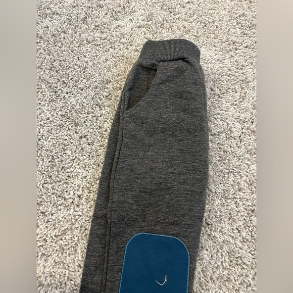 NWT Kids Dinosaur Print Matching Set - Blue and Gray - Picture 4 of 4